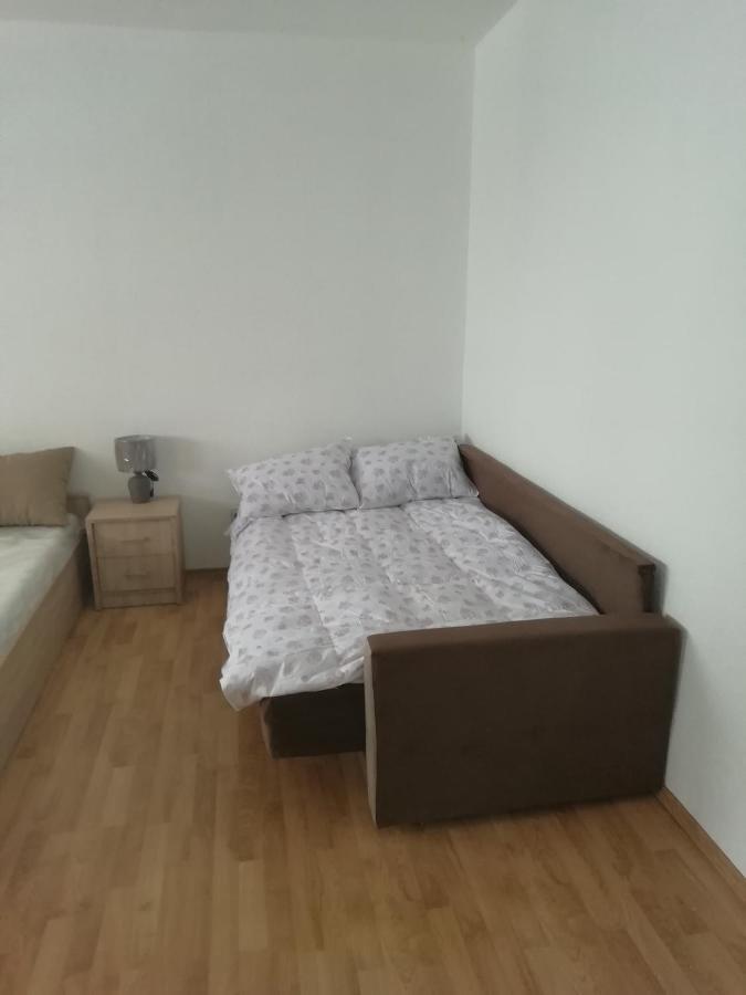 Tratincica Apartment เทียนทิชเท ภายนอก รูปภาพ
